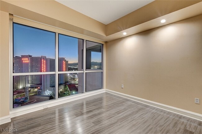 Photo - 2700 S Las Vegas Blvd Unidad 2009