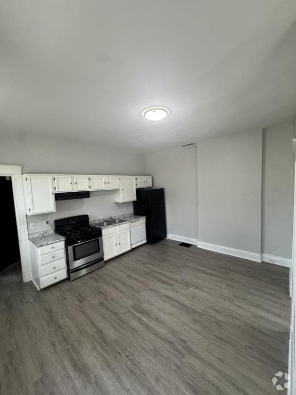 Building Photo - 301 McClelland Ave Rental