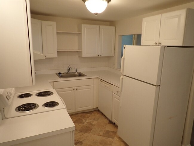 Photo - 51 Jacqueline Rd Unit 3