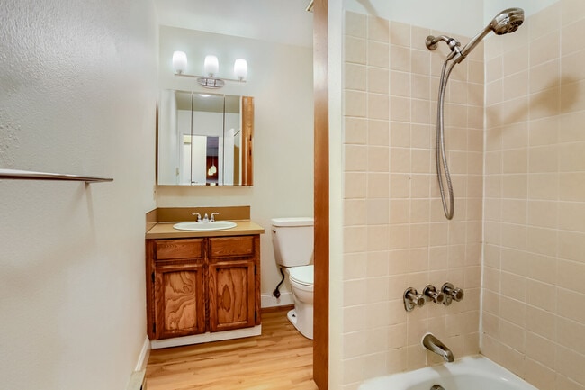 Photo - 5005 SW Mitchell St