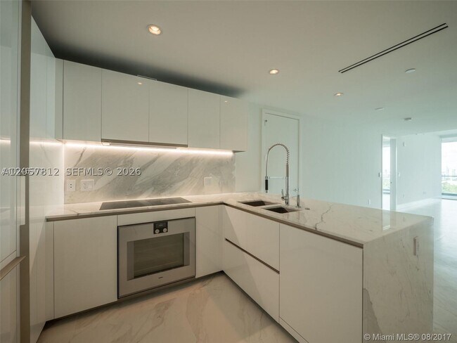 Photo - 10201 Collins Ave Unit 1005