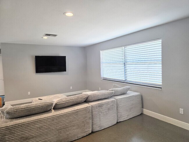 Photo - Beautiful waterfront property in Woodland Estates.