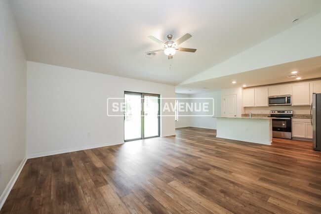 Photo - 3603 Jade St