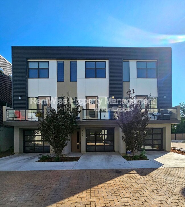 Photo - 3541 N Waterhouse Ln