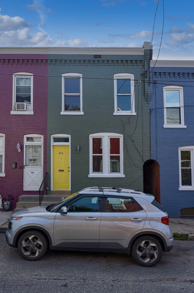 Photo - 464 Lafayette St