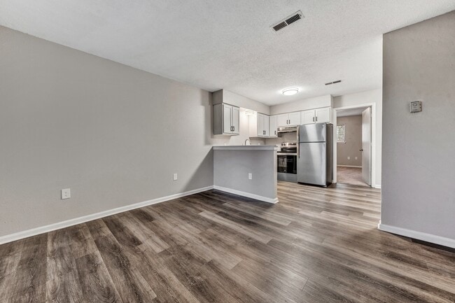 Mount Pleasant Villas Apartment Homes - 1x1 Deluxe