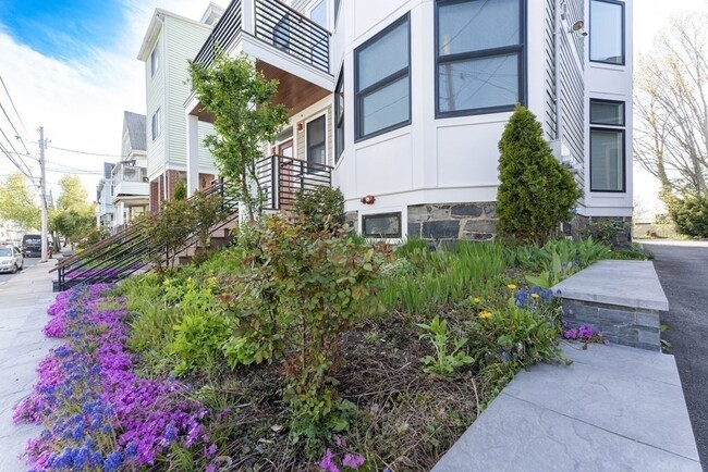 Photo - 86 Fremont St Unit 2