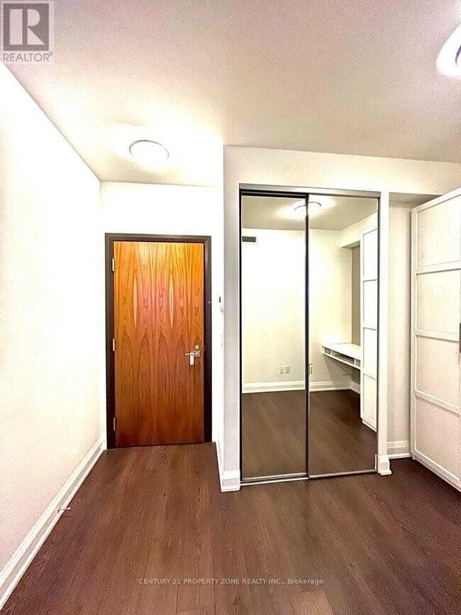 Photo - 36 Park Lawn Rd Unit 3901