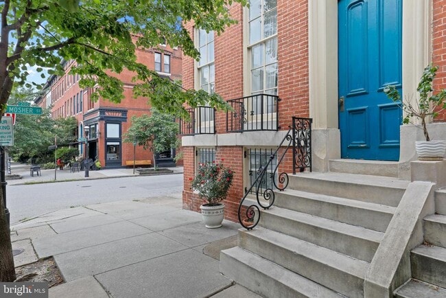 Photo - 1435 Bolton St Unidad 2