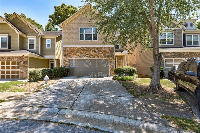 Photo - 123 Wellbrook Ct NE