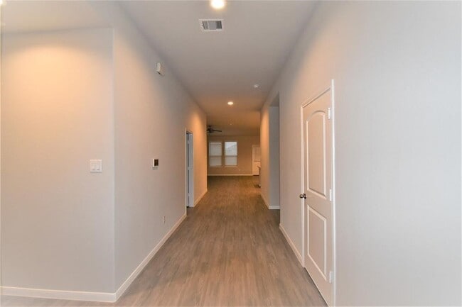 Photo - 4819 Vergano Villa Dr