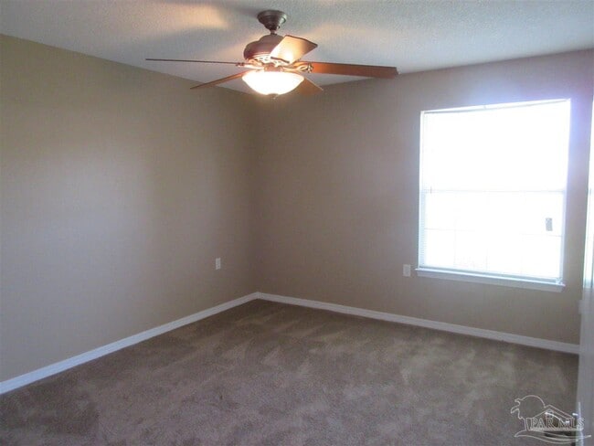 Photo - 301 Loveland Cir