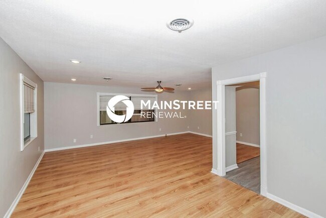 Photo - 4 Bedroom Pet-Friendly Home in Melbourne, ...