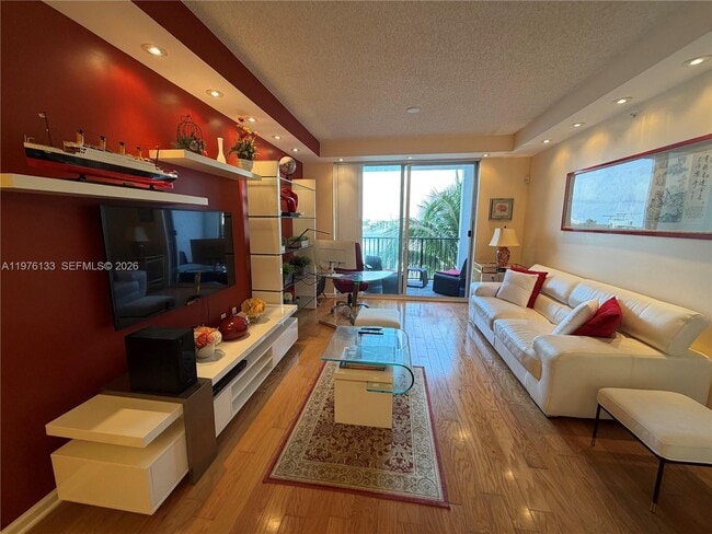 Building Photo - 17100 N Bay Rd Unit 1506