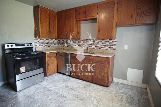 Photo - 6706 SE 15th St