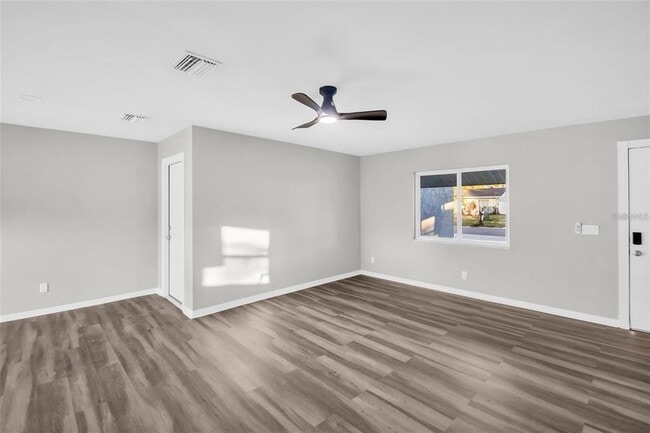 Photo - 12392 Cumberland Dr