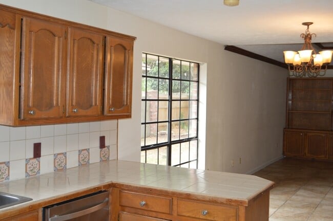 Photo - 1713 Oakdale Dr