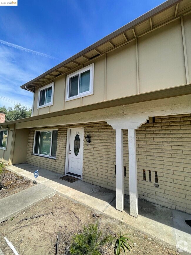 Building Photo - 35 Fountainhead Ct Rental