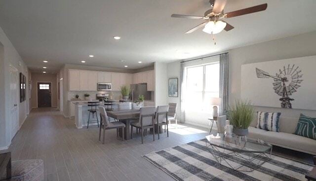 Photo - 5707 Aurora Grns Ln