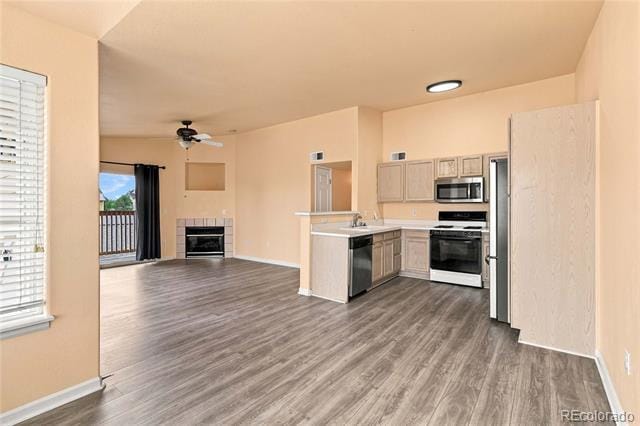 Building Photo - 9973 E Carolina Cir Unit 201