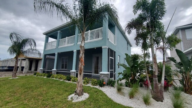 Photo - NEW 4/3.5/2 Venetian Bay Home