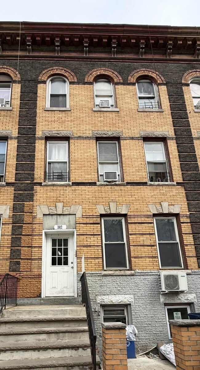 Building Photo - 2612 John F. Kennedy Blvd