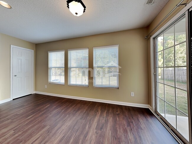 Photo - 6554 Guard Hill Dr