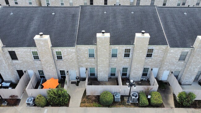 Photo - 2874 Holly Hall St Unit 2874