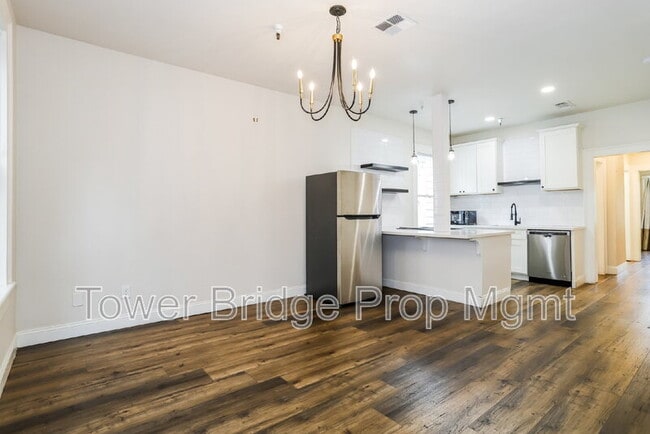 Photo - 1106 G St Unit 4