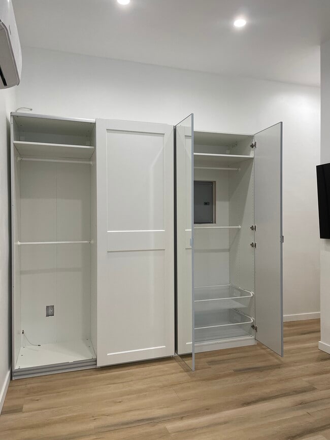Photo - 3623 1/4 Fletcher Dr Unit 3623 1/4 Fletcher Dr