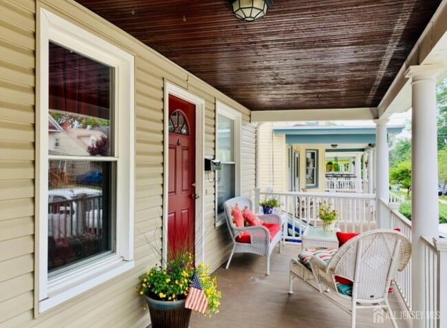 Photo - 40 Codington Pl Unidad B