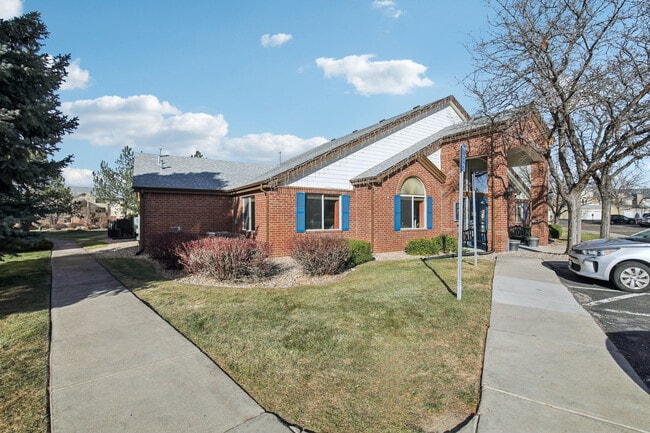 Creekstone Apartments