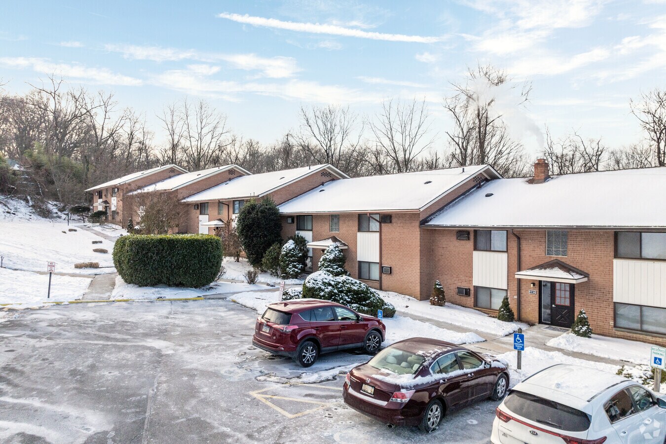 Additional Building View - Riddle Glen