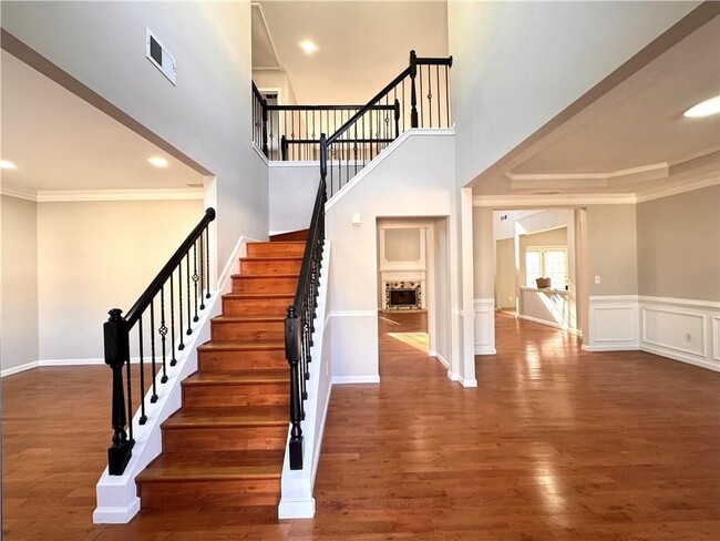 Photo - 152 Parkstone Way