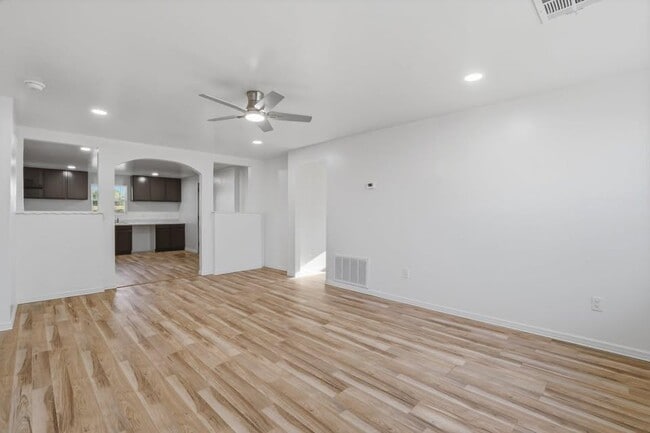 Photo - 1143 SE 19th St