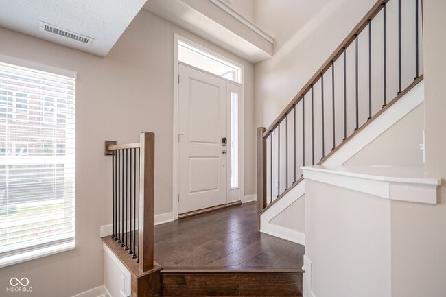 Photo - 8239 Bostic Dr