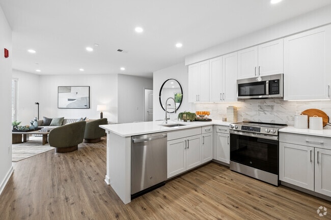 2BR, 2BA w/Den - 1,286SF - Kitchen/Living Room