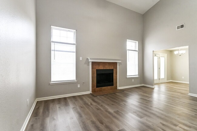 Photo - 7412 Hunter's Horn Dr