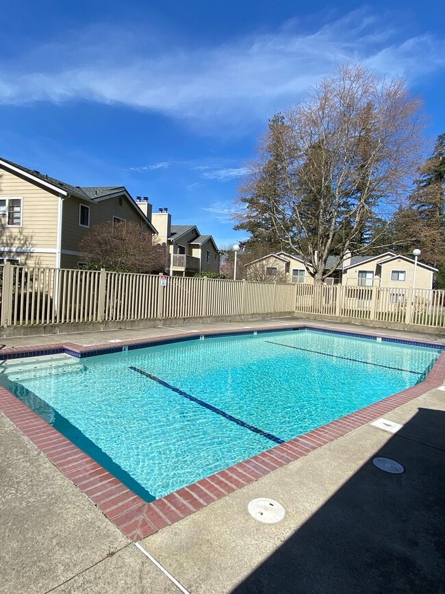 Photo - Fairway Lane Apartments