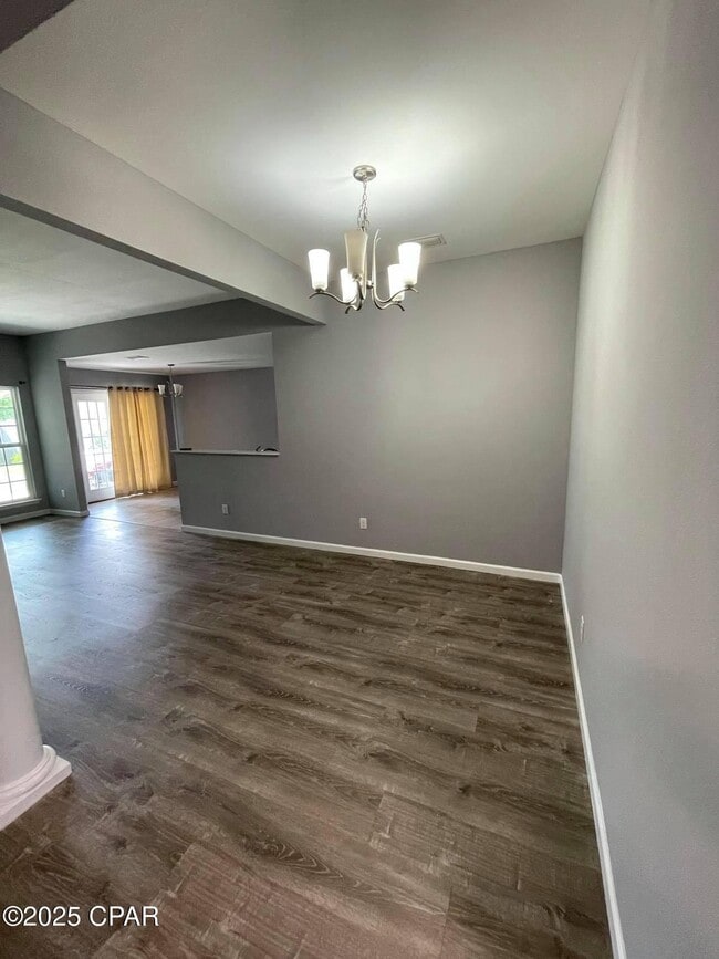 Photo - 245 Woodlawn Ct