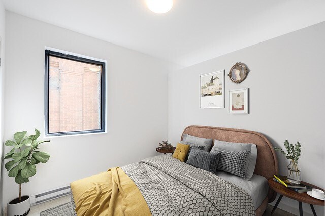 Photo - Amp House (3247/3249/3251)