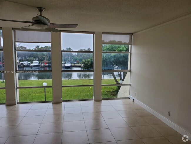 Building Photo - 601 Three Islands Boulevard Unit 204 Rental