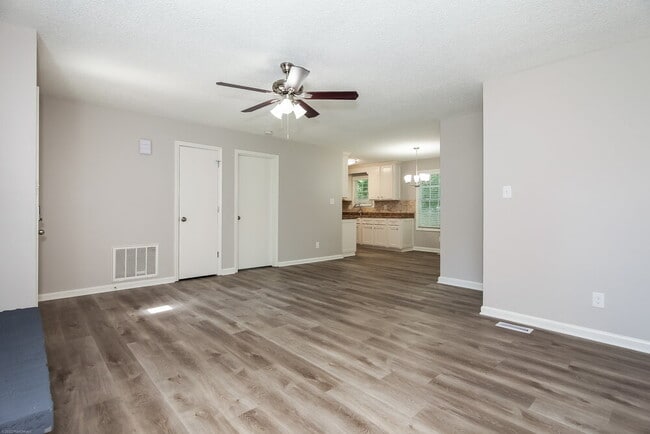 Photo - 1415 Anderson St