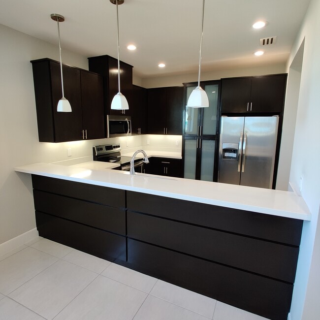 Photo - 9368 N 15th St