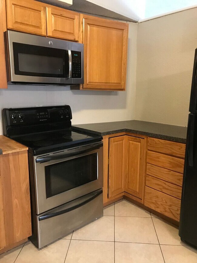 Photo - 3 BEDROOM 1 BATH HOME - NEW PORT RICHEY FL