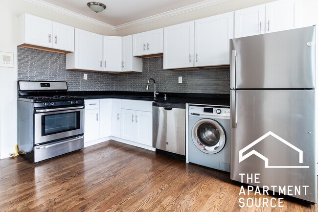 Photo - 2127 N Dayton St