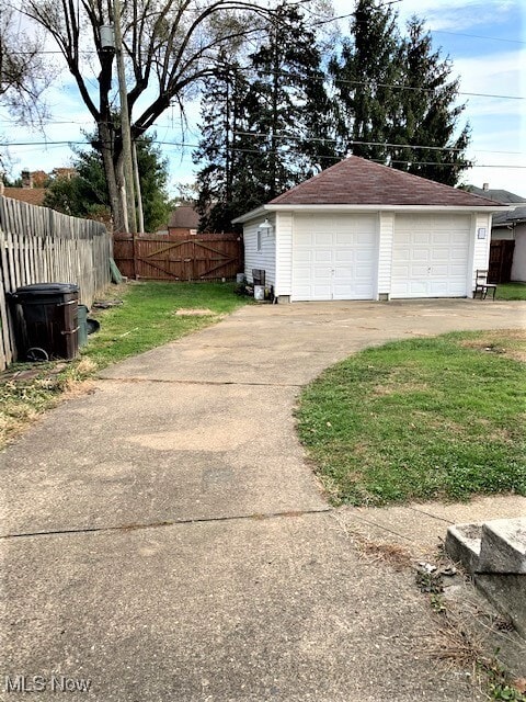 Photo - 2002 Dresden Rd