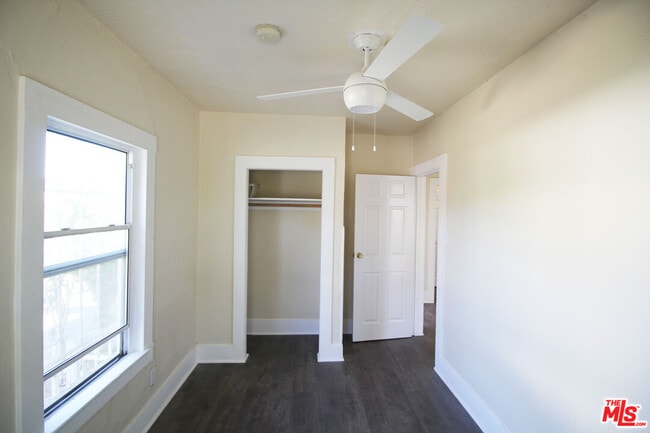 Photo - 566 N Juanita Ave