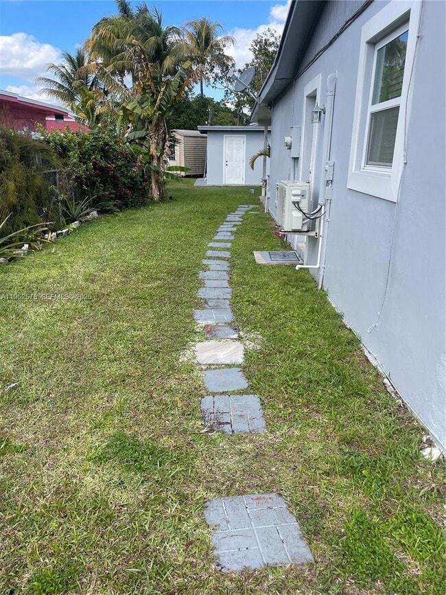 Photo - 4851 NW 192nd St Unidad 1