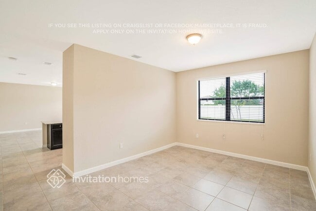 Photo - 2637 SE 1st St